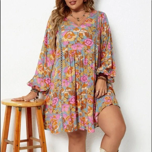 Boho Plus Size Floral Print Lace Trim Long Sleeve Dress - Picture 1 of 10